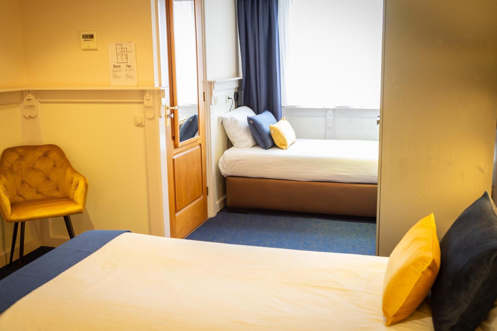 Hotel De Gulden Leeuw Workum Esterno foto