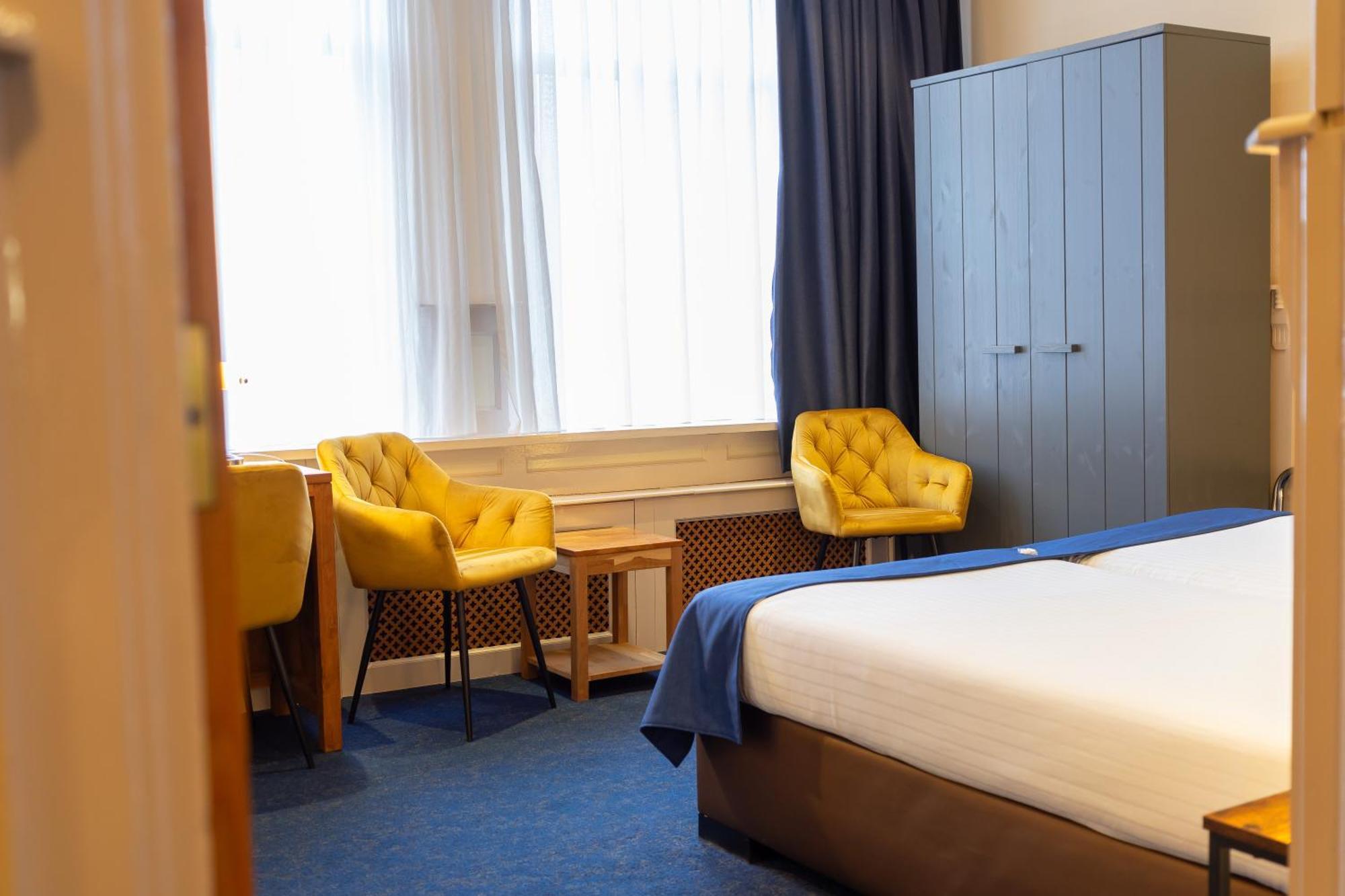 Hotel De Gulden Leeuw Workum Esterno foto
