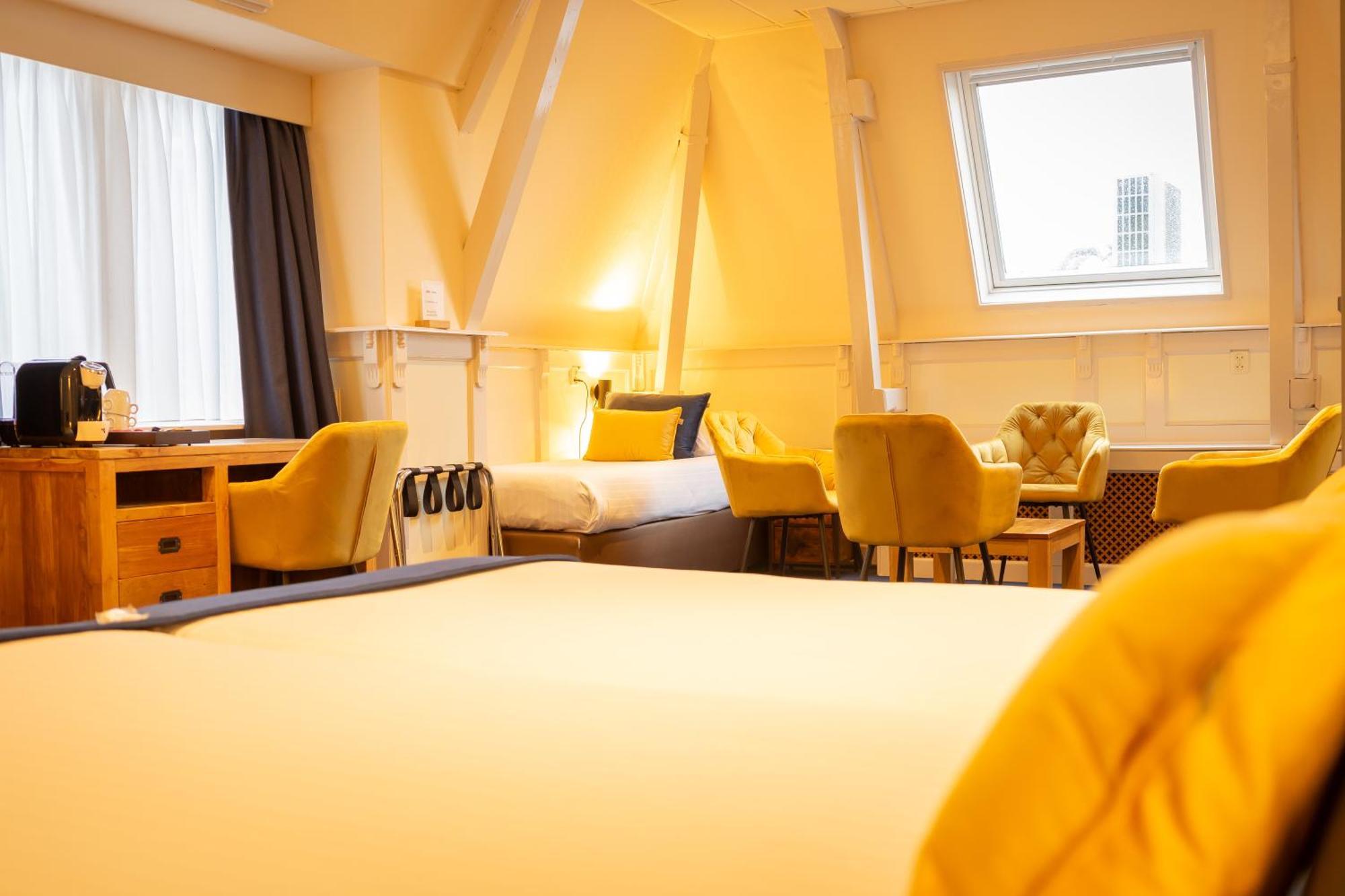 Hotel De Gulden Leeuw Workum Esterno foto
